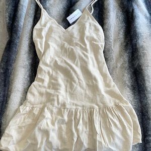 LINEN DRESS